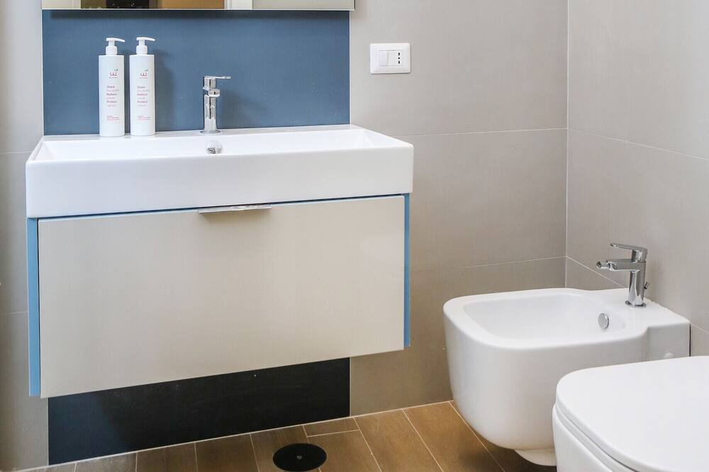 Photo of Bathroom in Historical Center