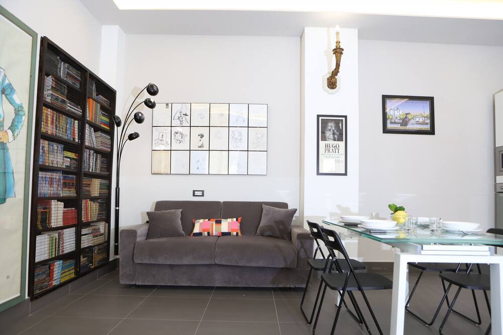 Photo of Livingroom in Historical Center