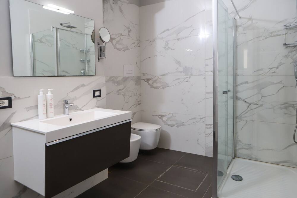 Photo of Bathroom in Historical Center