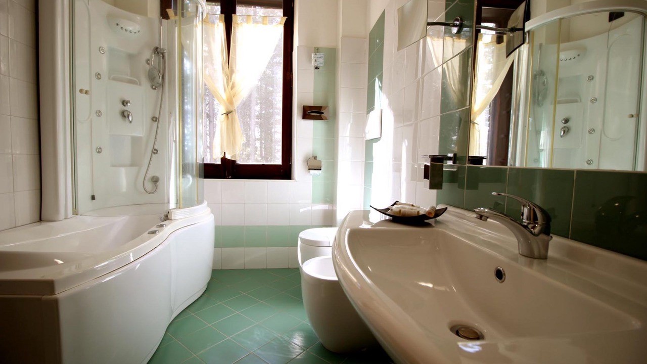 Photo of Bathroom in Cutura