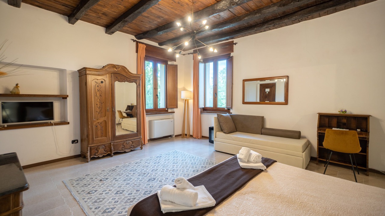 Photo of Bedroom in Maida