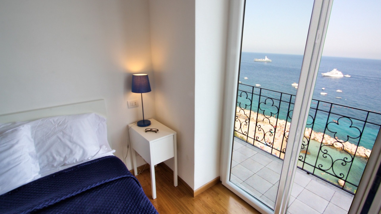 Photo of Bedroom in Marina Grande