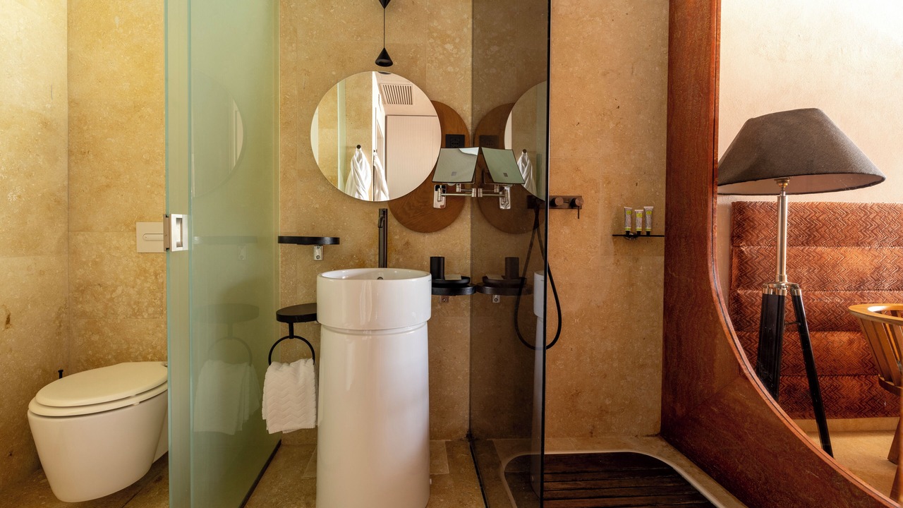 Photo of Bathroom in Meta