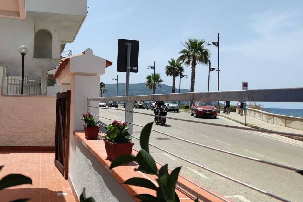 Photo of Patio Balcony in Santa Maria di Castellabate