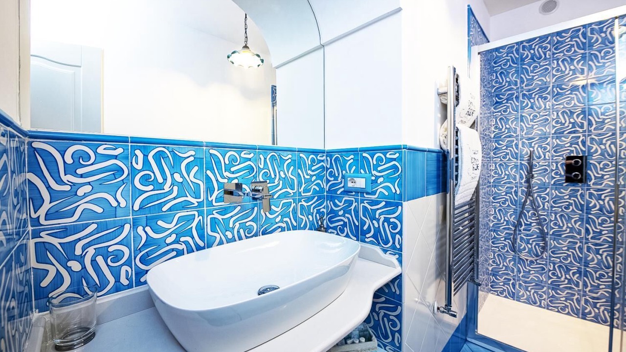 Photo of Bathroom in Laurito