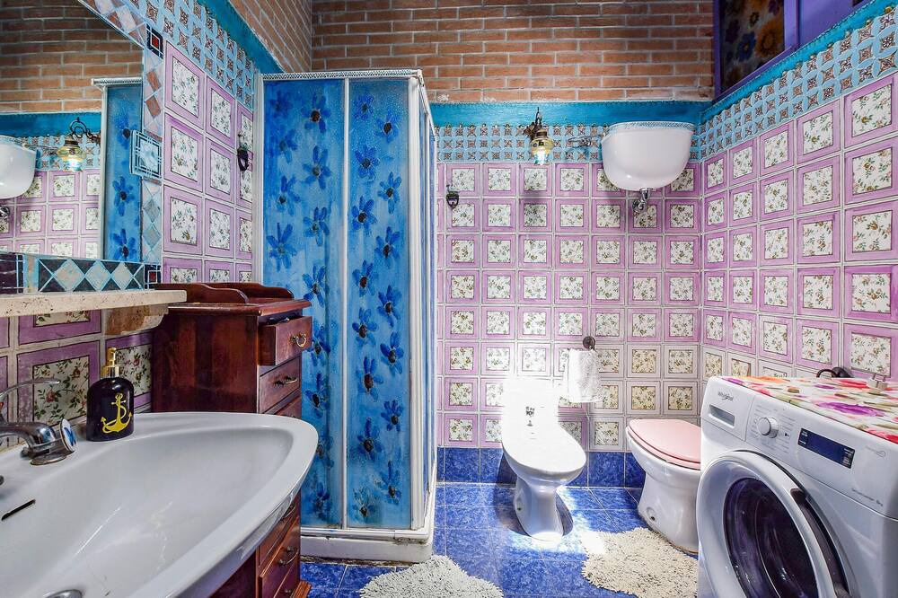 Photo of Bathroom in San Giuliano del Sannio