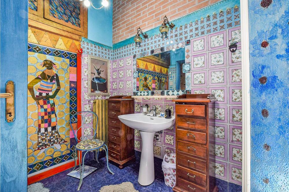 Photo of Bathroom in San Giuliano del Sannio