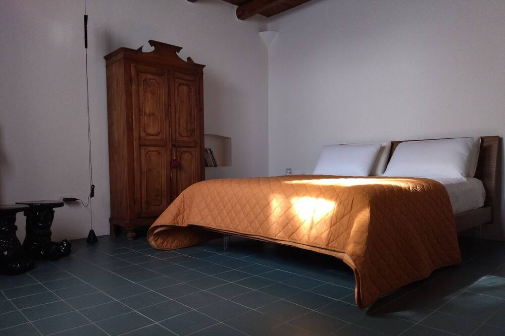 Photo of Bedroom in Melizzano