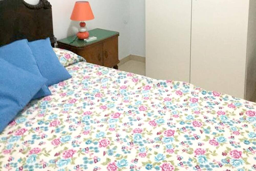 Photo of Bedroom in San Nicola Arcella