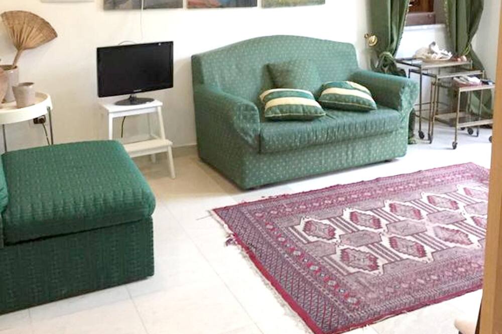 Photo of Livingroom in San Nicola Arcella