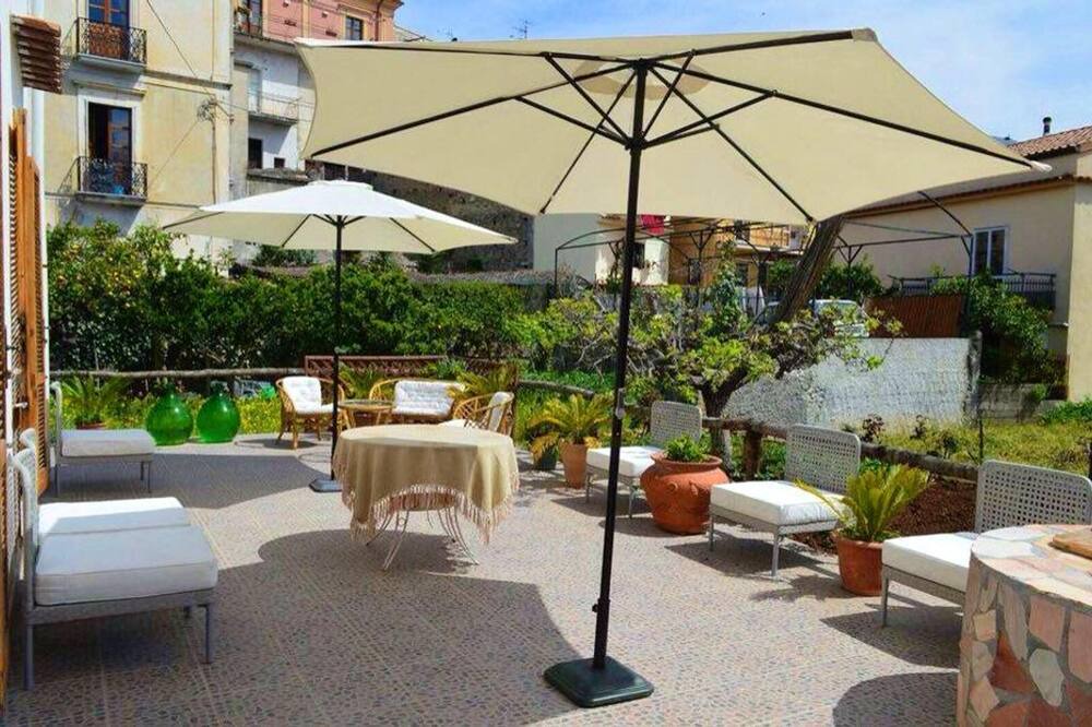 Photo of Patio Balcony in San Nicola Arcella