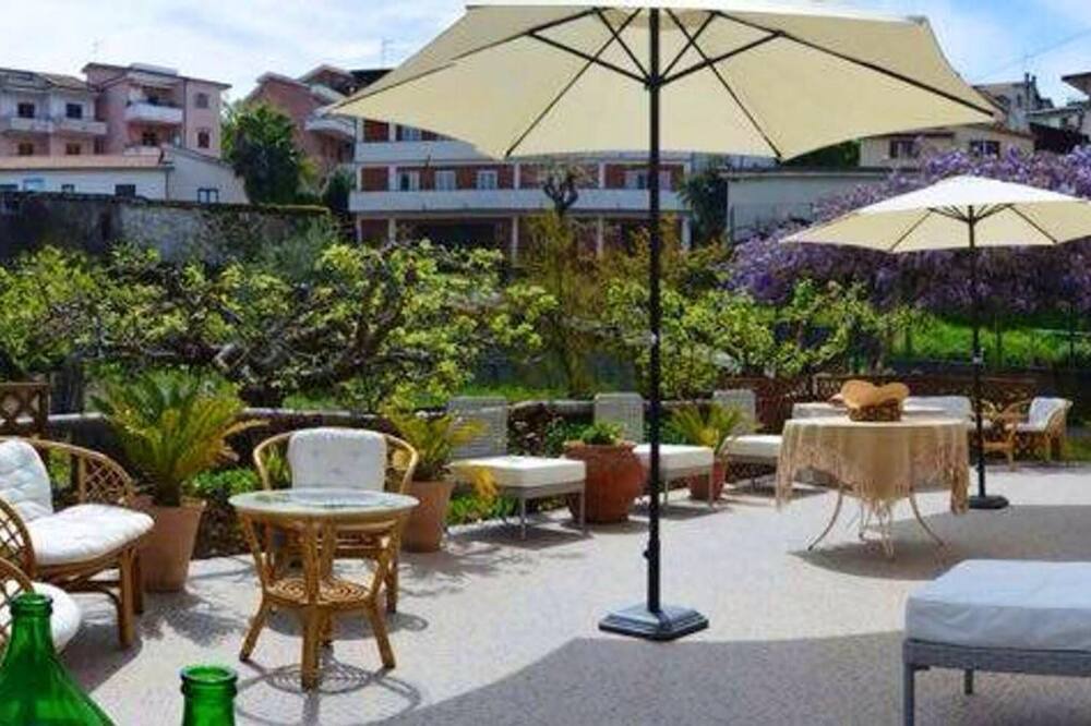 Photo of Patio Balcony in San Nicola Arcella