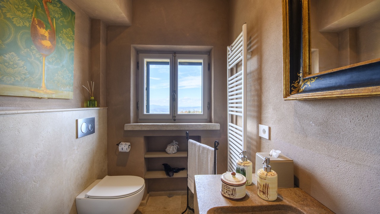 Photo of Bathroom in Montalcino