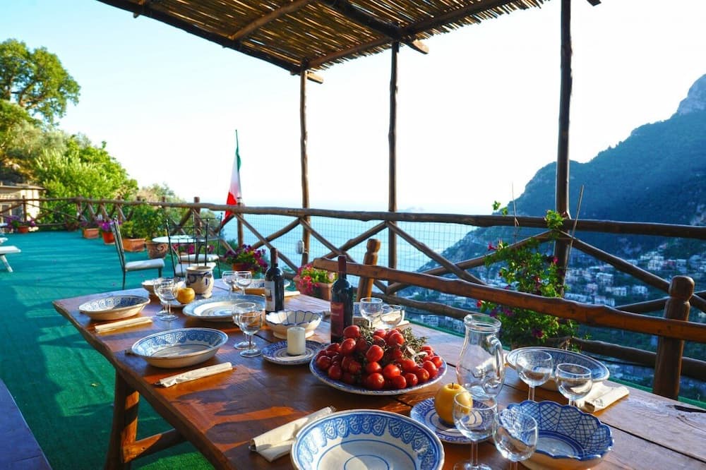 Photo of Patio Balcony in Montepertuso