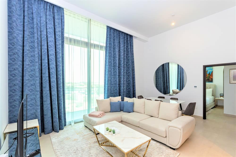 Photo of Livingroom in Bur Dubai