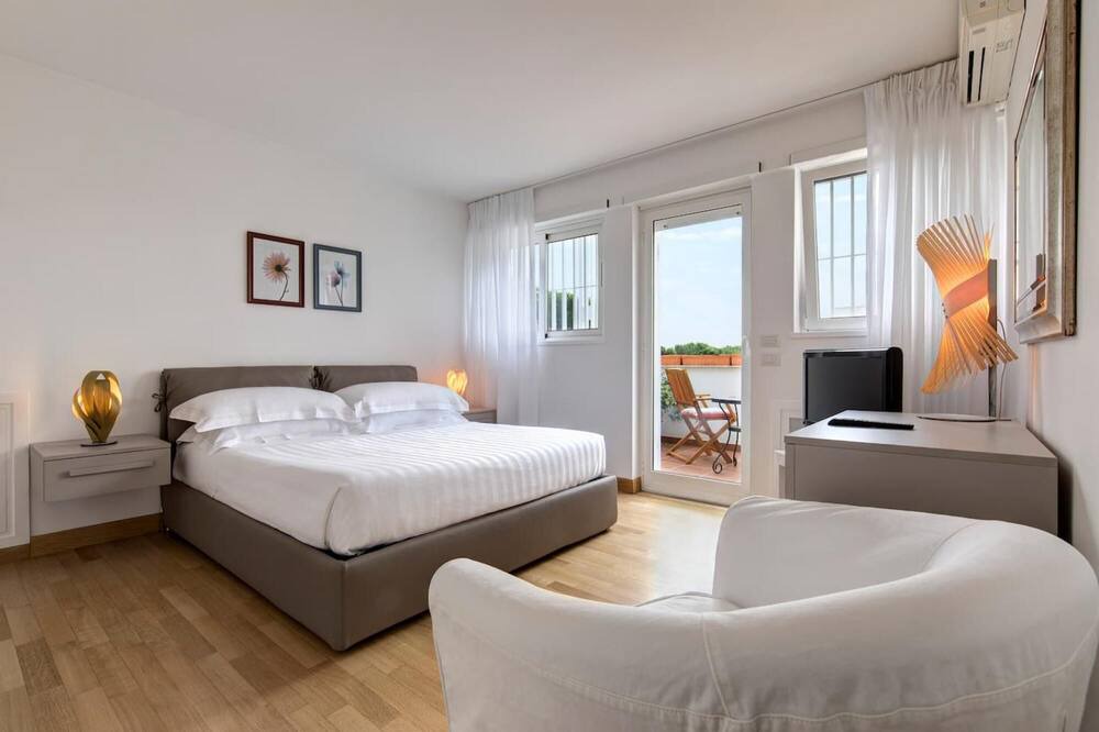 Photo of Bedroom in Quartiere XIII Aurelio