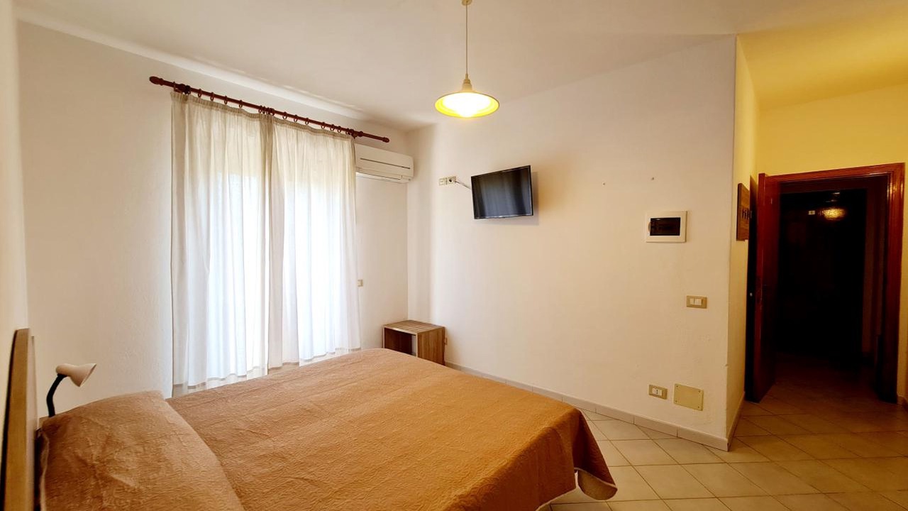Photo of Bedroom in Forio