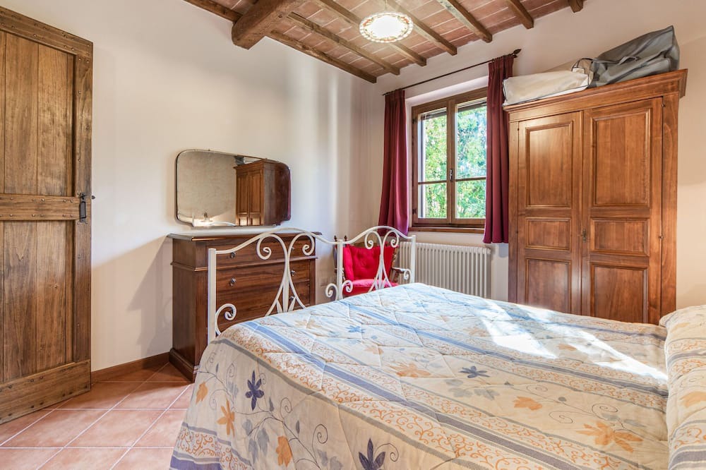 Photo of Bedroom in Torgiano