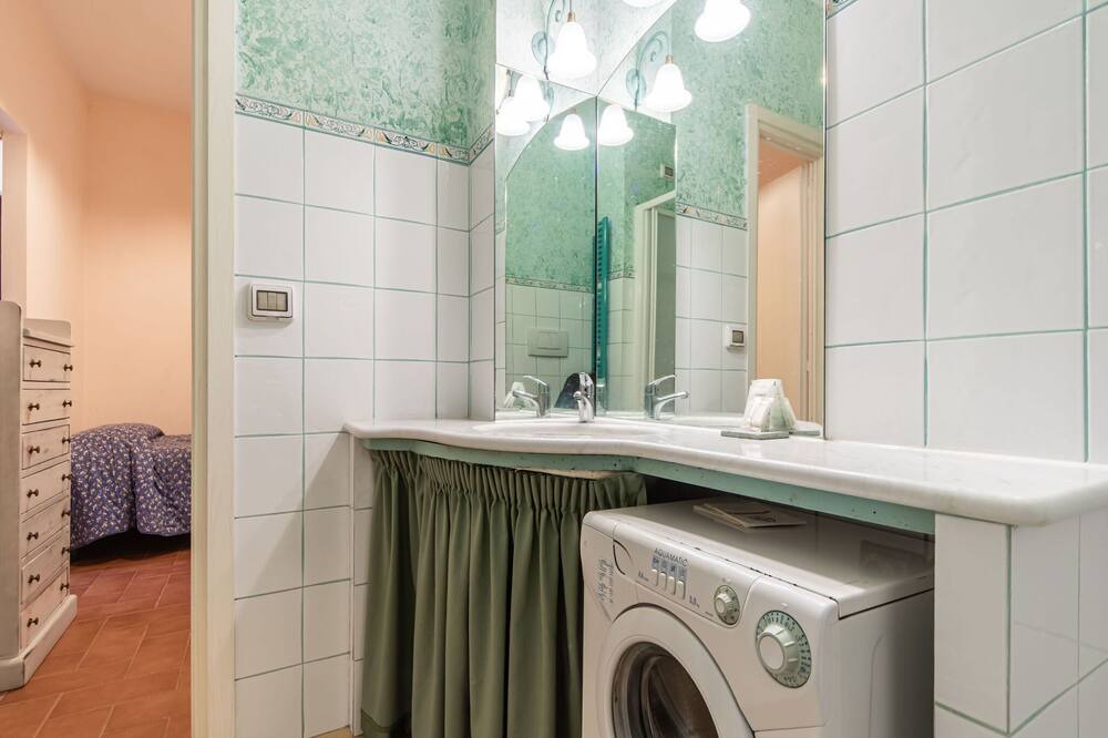 Photo of Bathroom in Torgiano