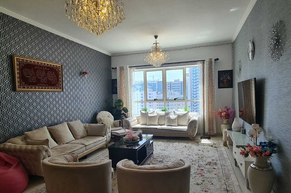 Photo of Livingroom in Al Majaz