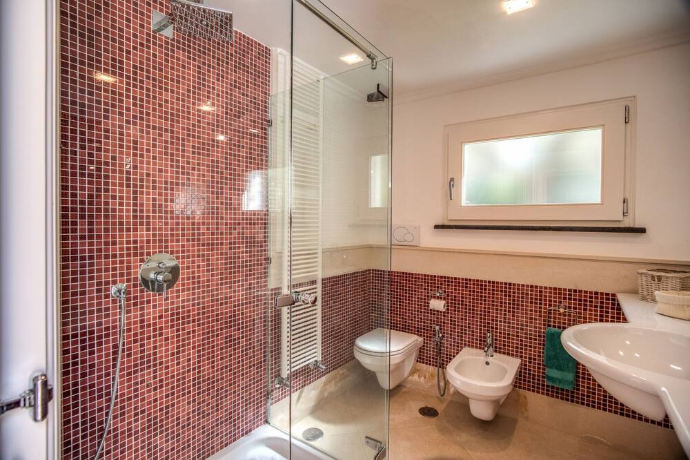 Photo of Bathroom in Schiazzano