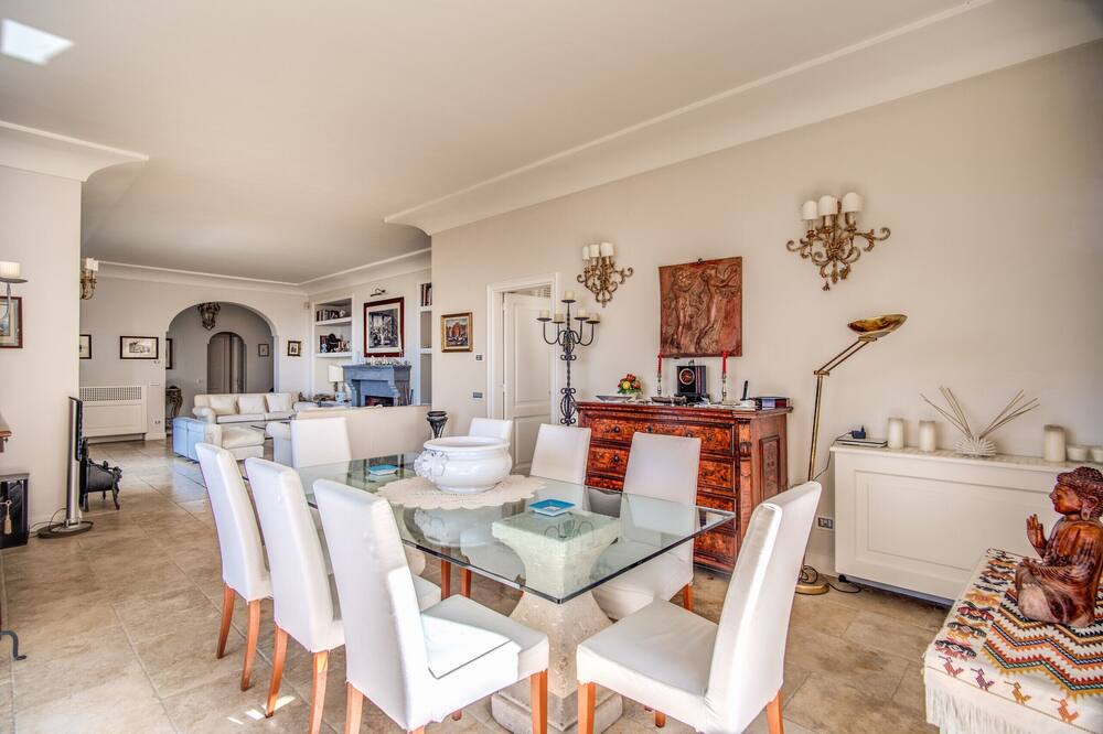 Photo of Livingroom in Schiazzano