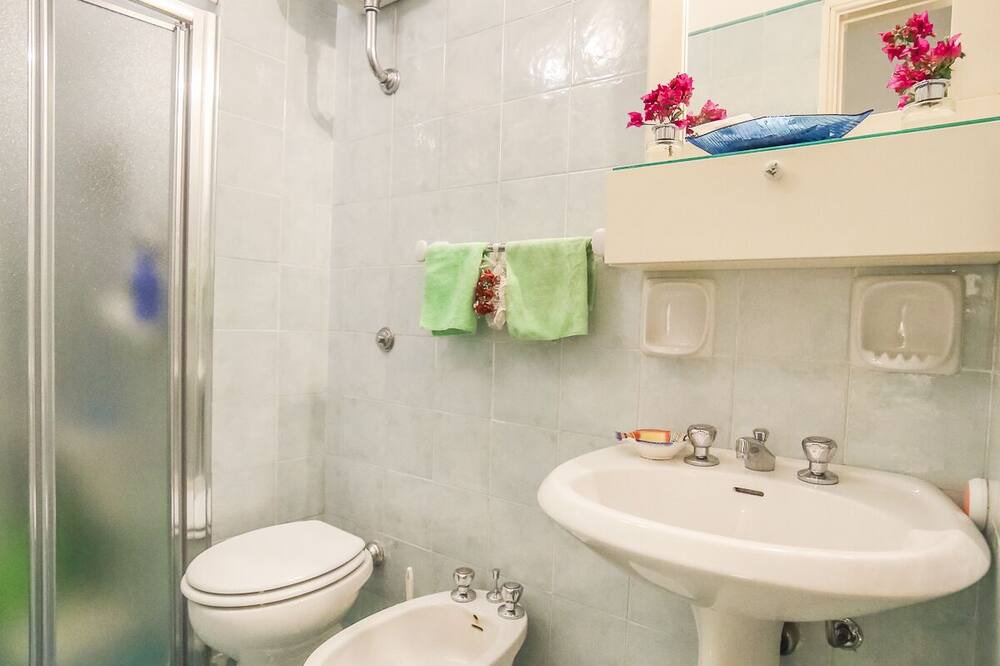 Photo of Bathroom in Atrani