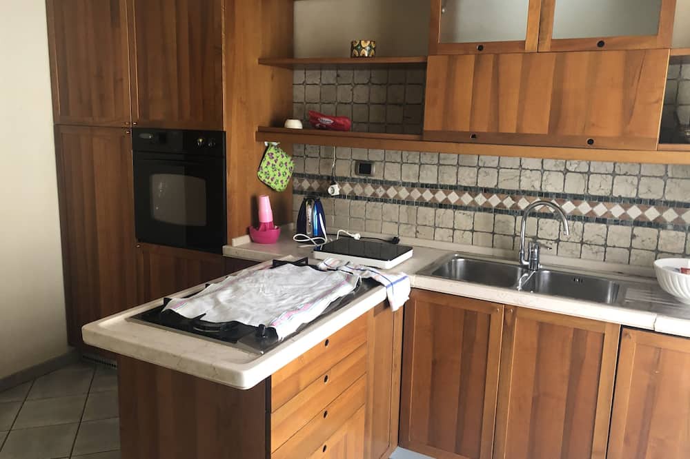 Photo of Kitchen in Murat Town