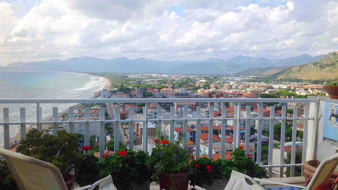 Photo of Others in Sperlonga