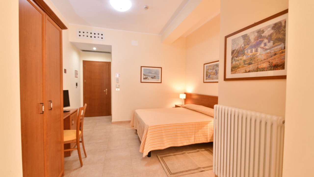 Photo of Bedroom in Soverato Marina