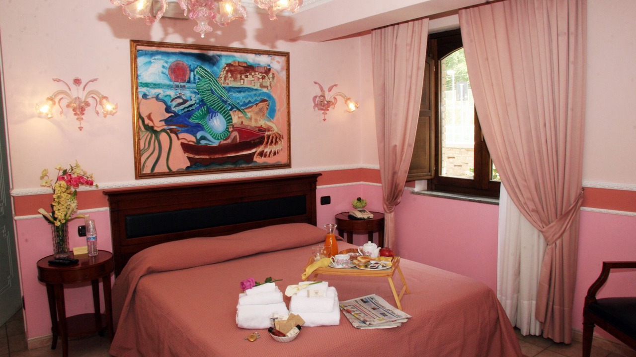 Photo of Bedroom in Scilla