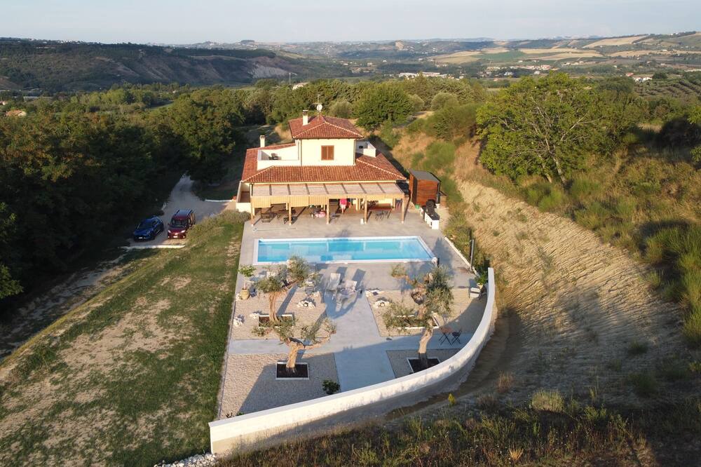Photo of Outdoor in Penne