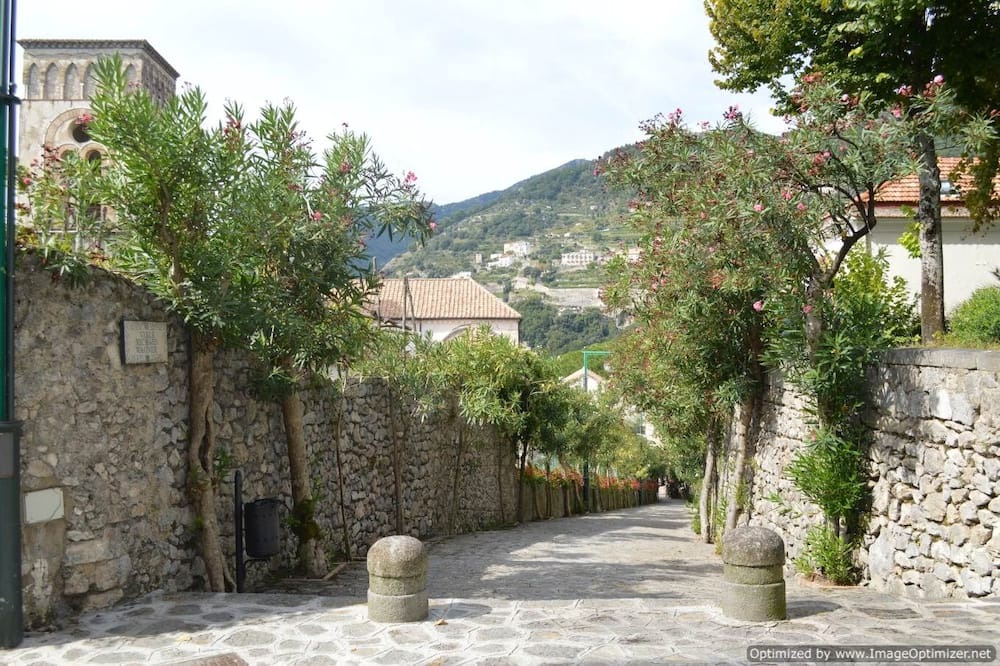 Photo of Outdoor in Scala
