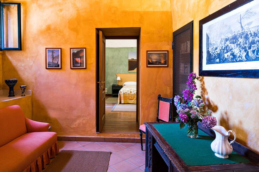 Photo of Livingroom in Nola