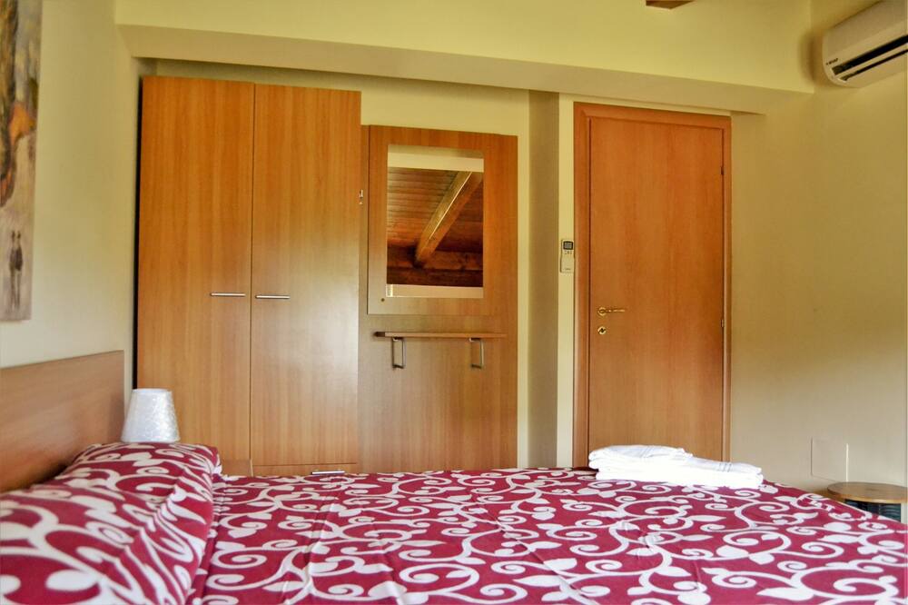 Photo of Bedroom in San Sostene Marina