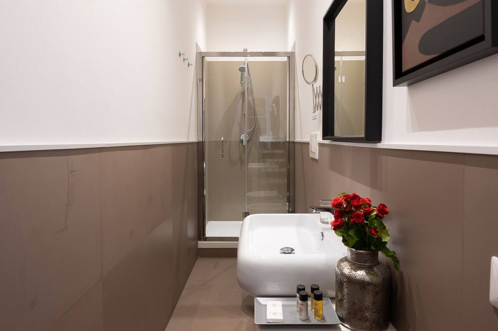 Photo of Bathroom in Santa Lucia