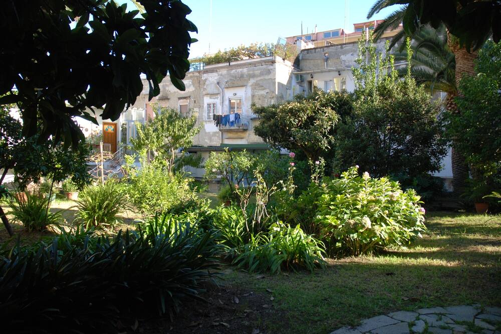 Photo of Outdoor in Chiaia