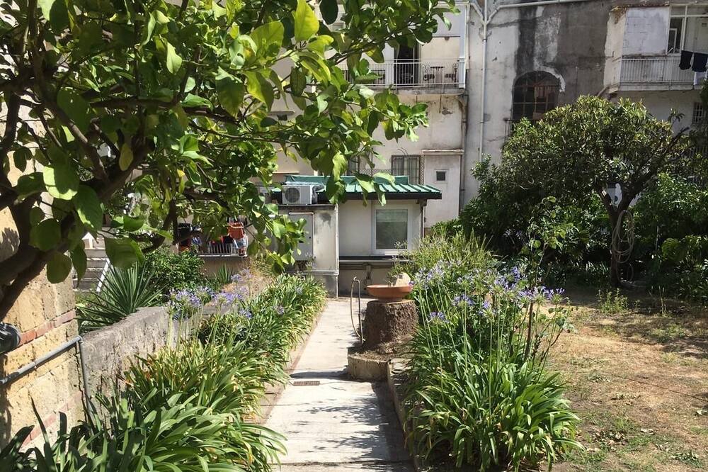 Photo of Outdoor in Chiaia