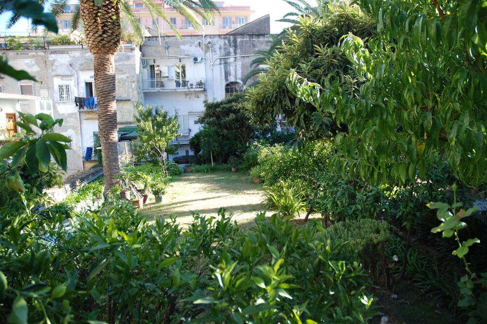 Photo of Outdoor in Chiaia