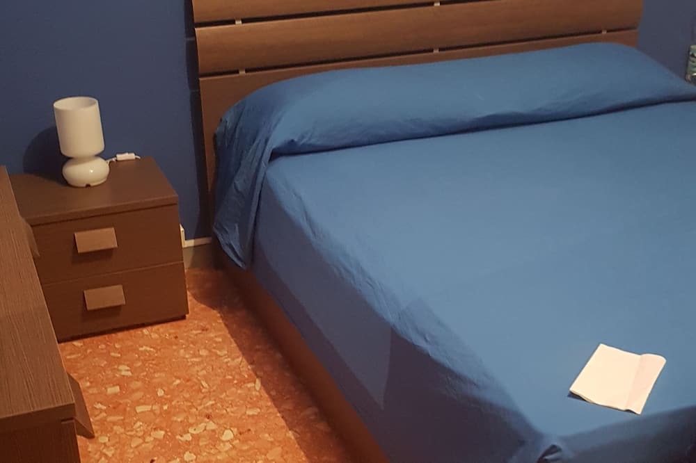 Photo of Bedroom in Capua