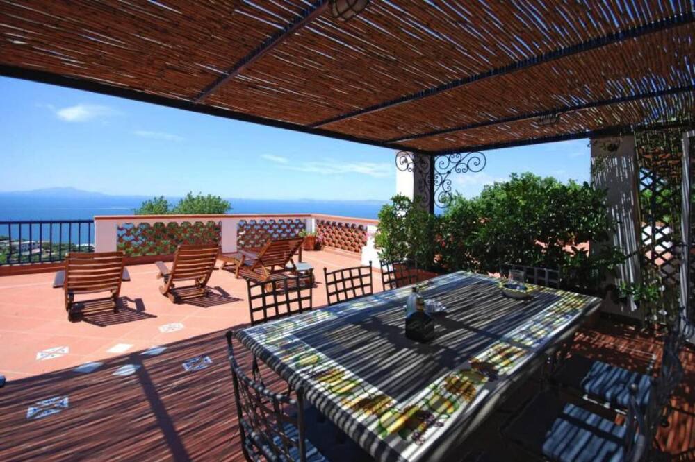 Photo of Patio Balcony in Termini