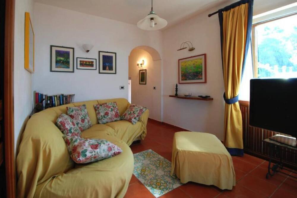 Photo of Livingroom in Termini