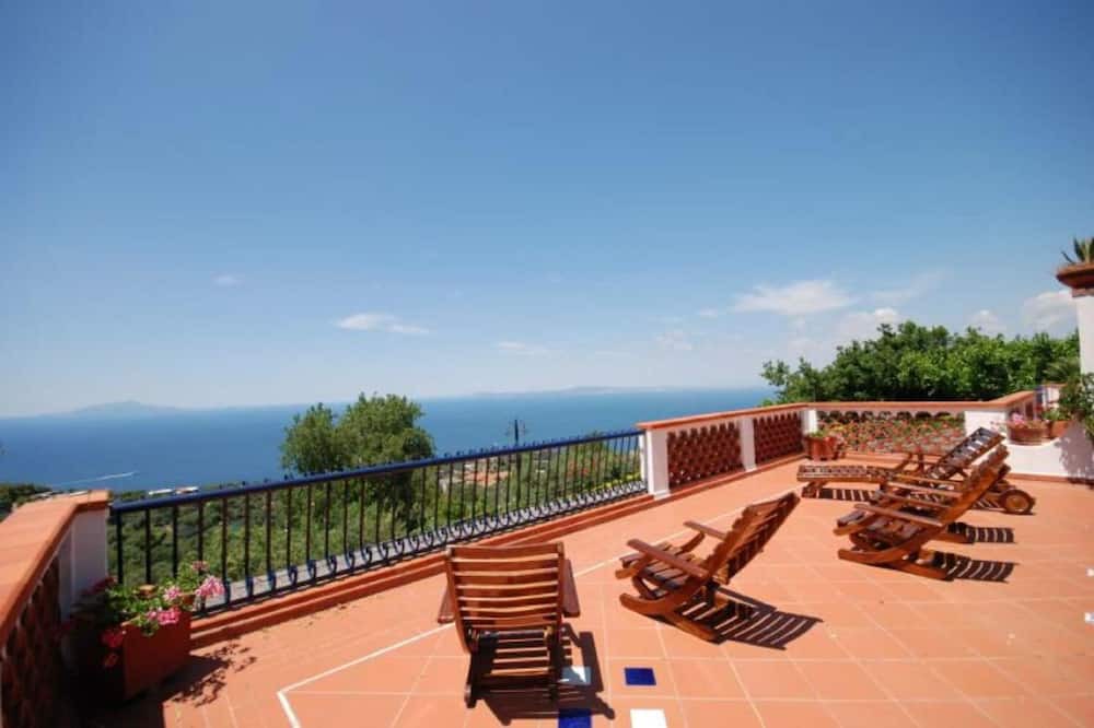 Photo of Patio Balcony in Termini