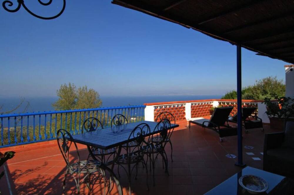 Photo of Patio Balcony in Termini