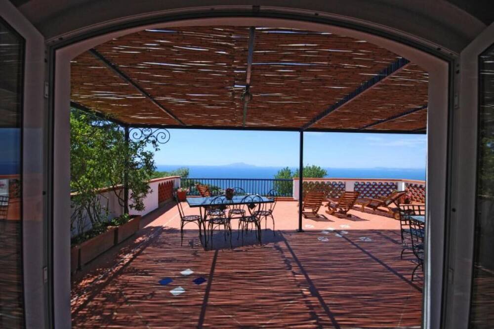 Photo of Patio Balcony in Termini