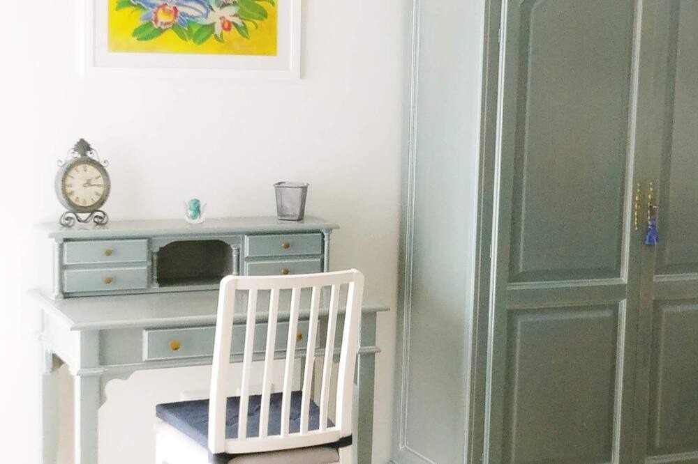 Photo of Bedroom in Rione Alto
