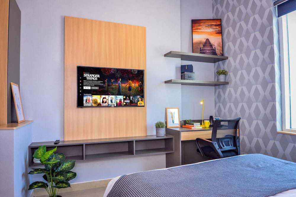 Photo of Bedroom in Academic City