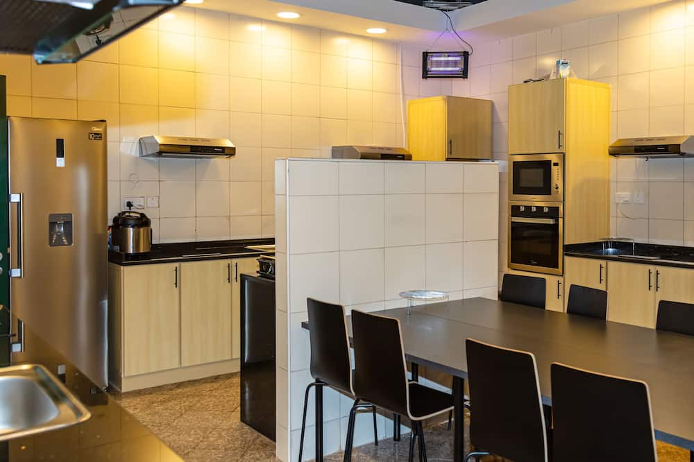 Photo of Kitchen in Academic City
