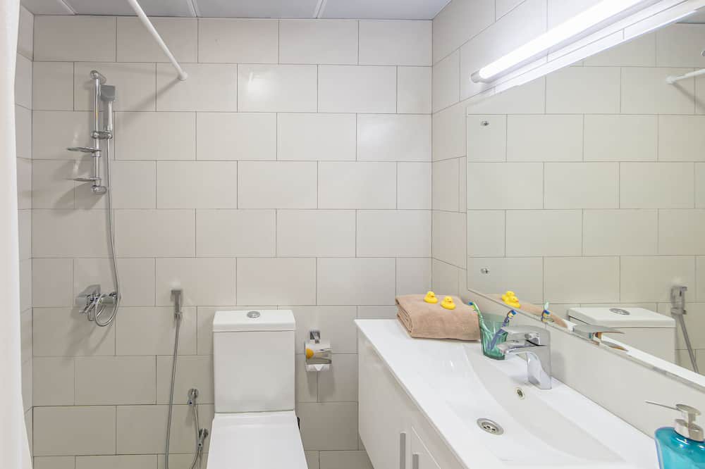 Photo of Bathroom in Academic City