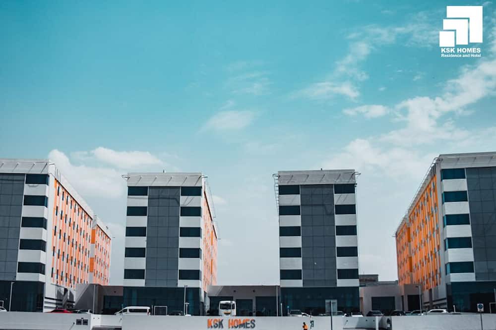 Photo of Outdoor in Academic City